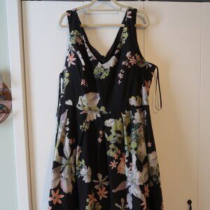 City Chic Black Floral Dress